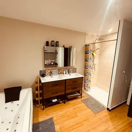 L'hendrix - Grand Confort - Proche Uzes Daire *